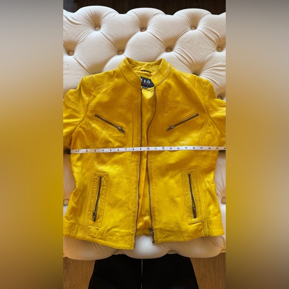 Genuine Leather Jacket in Yellow - Picture 7 of 8
